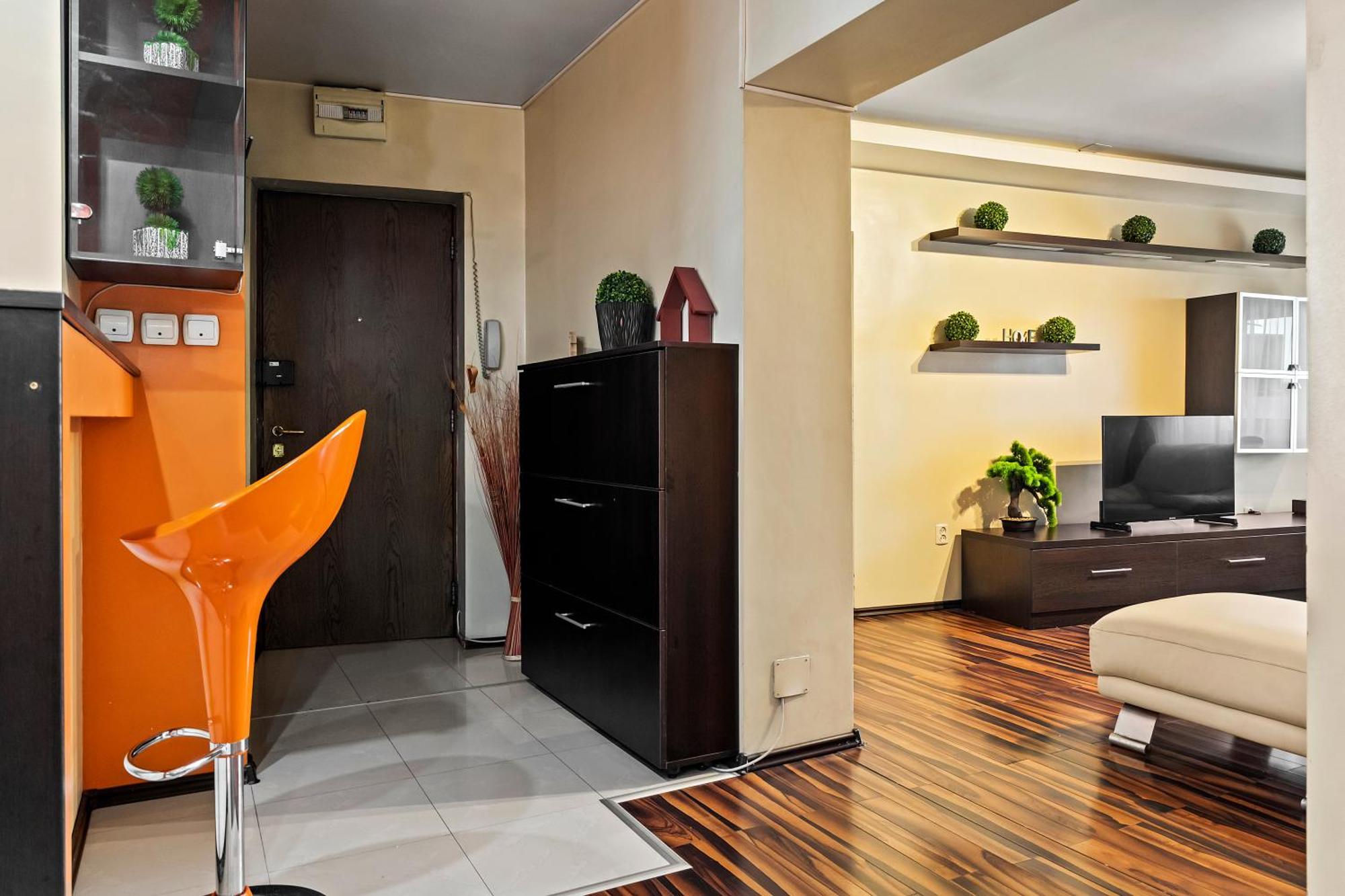 4 Rooms Unirii 47 Бухарест Экстерьер фото
